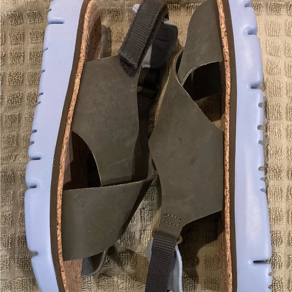 NWOT Camper green suede sandals, size 38 - Picture 2 of 6